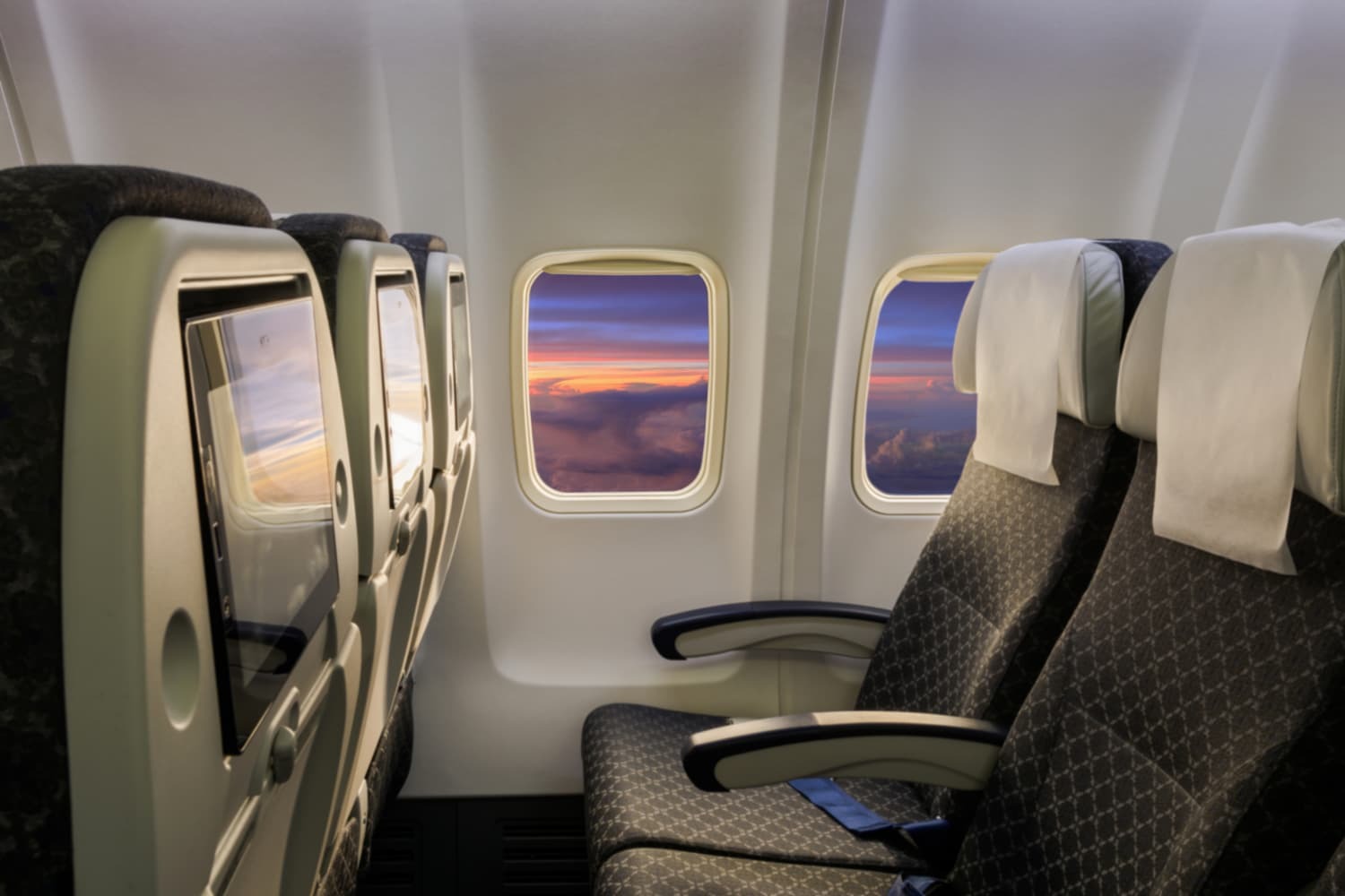 همه چیز درباره نحوه انتخاب صندلی هواپیما هنگام خرید بلیط