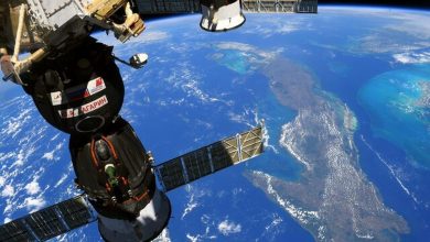 فضانوردان زمین را از بالا چه شکلی می بینند؟