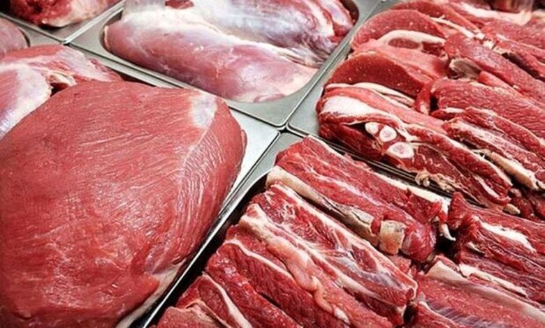 کشف ۵۷۰ کیلو گوشت خوک و جوجه تیغی!
