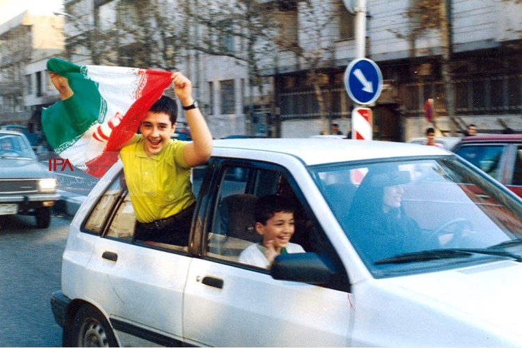 هشت آذر ۷۶، روزی تاریخی برای فوتبال و ملت ایران
