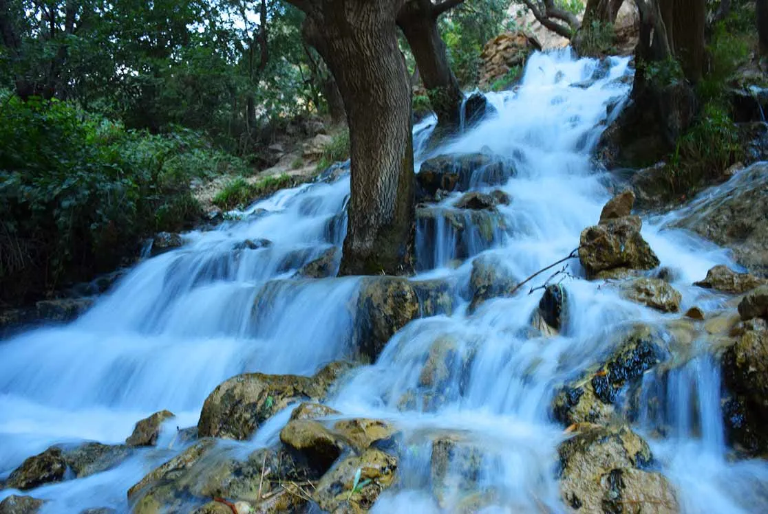 امکانات رفاهی تنگ بستانک