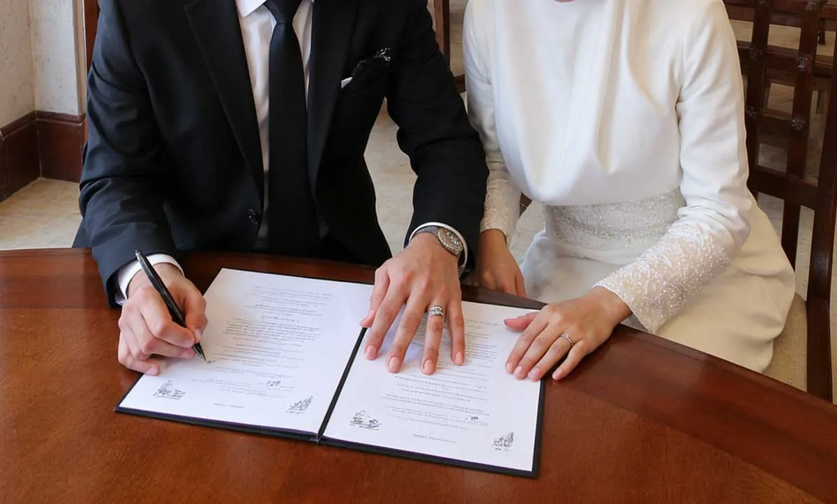 مدارک مشترک عروس و داماد
