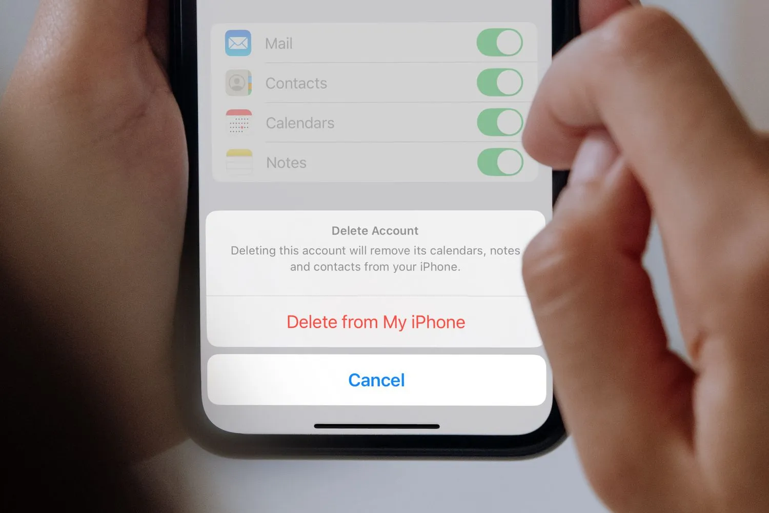 How to delete your email from your phone