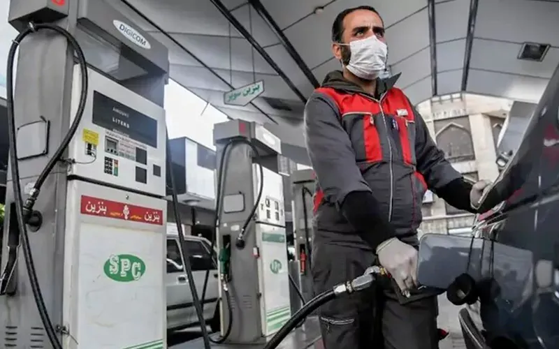 بنزین سه نرخی شد / افزایش قیمت بنزین جایگاهی