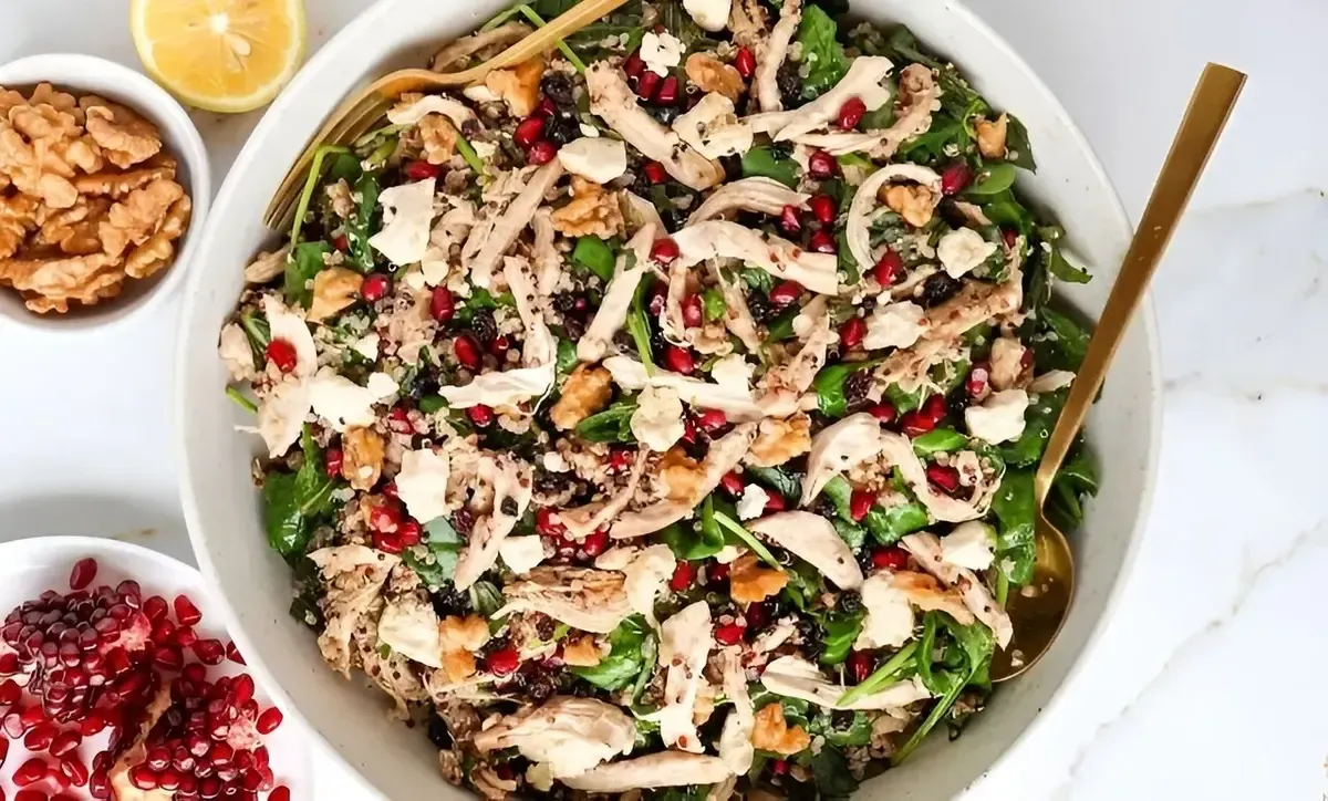 سالاد مرغ و انار