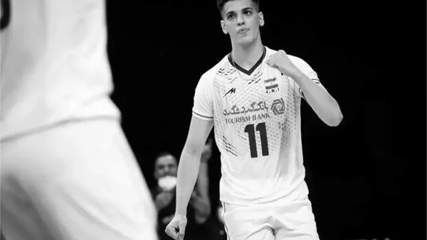 تصاویر تلخ از تشییع جنازه باشکوه صابر کاظمی