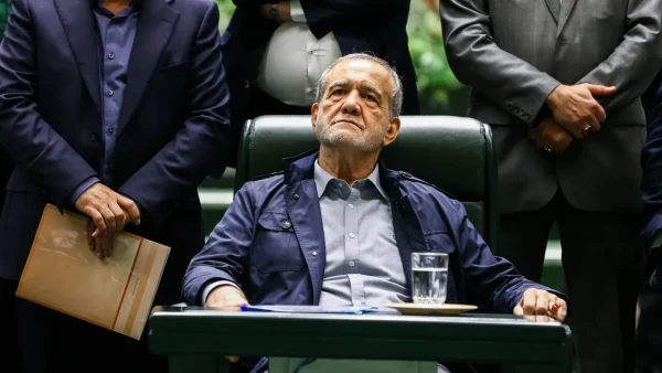 پزشکیان در صحن علنی مجلس