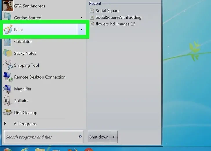 یک سند را باز کنید یا یک سند جدید ایجاد کنید: