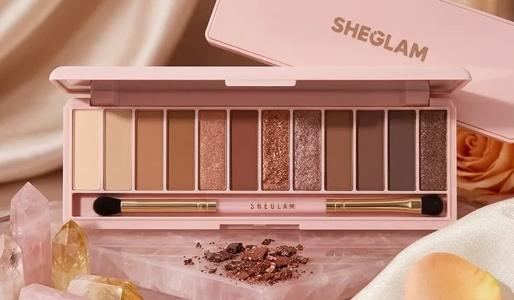 آرایش چشم (Eye Makeup) برند شیگلم