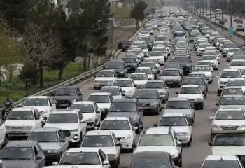 ترافیک سنگین در چالوس و هراز؛ شلوغی در ورودی‌های تهران ادامه دارد