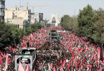 زمان پایان مراسم تشییع و انتقال پیکر امام شهید به قم اعلام شد!