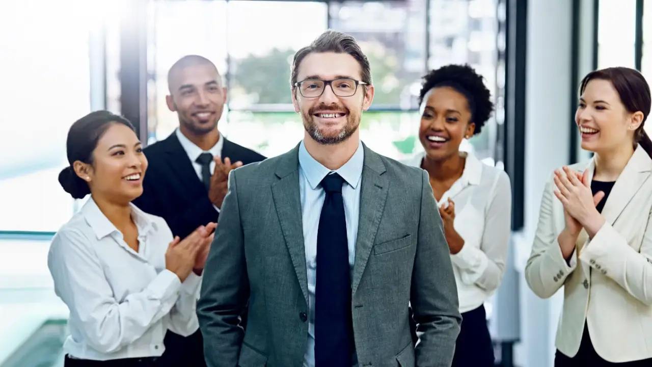 چطور بفهمیم فرد کاریزماتیکی هستیم؟